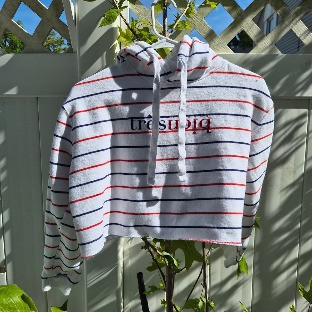 Cotton On (C.O.G.I Stnd Issue) Tres Bien‎ Striped Cropped Hoddie - Size Medium